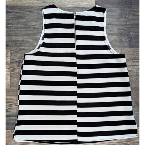 Everly Black and white Striped Blouse Women's size Large - Picture 2 of 5